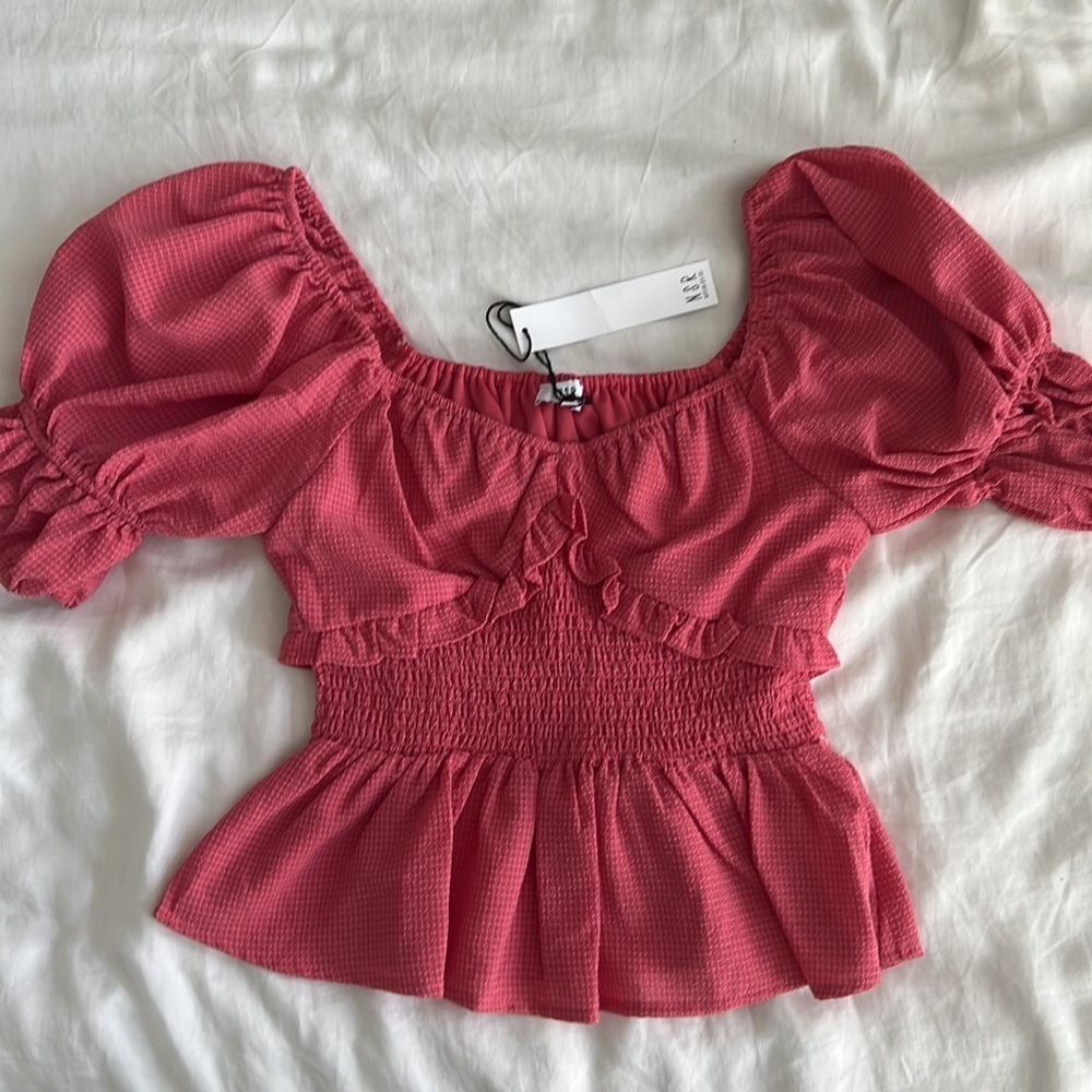NWT Ruffle Crop Top - Picture 4 of 6